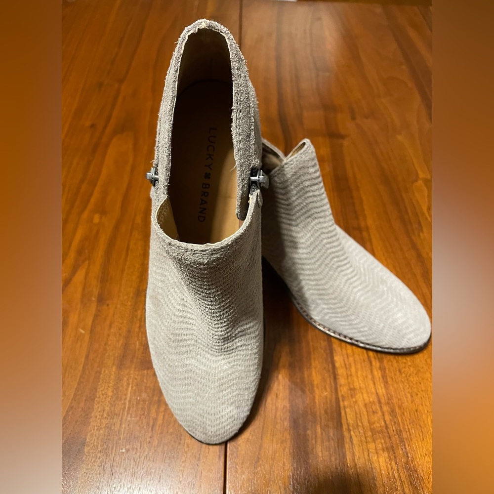 Lucky Brand Gray Fhuna Suede Boots